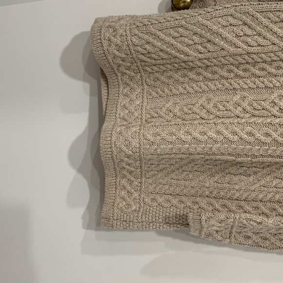 Aran crafts wool sweater - Picture 5 of 11